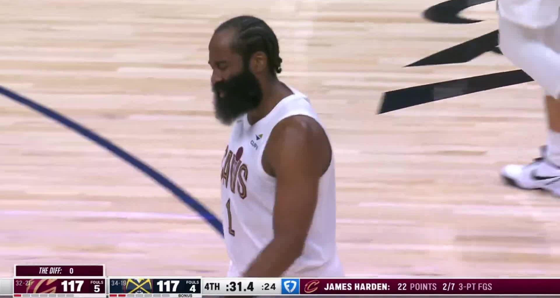 [Highlight] Harden hits the step-back to tie the game at 117