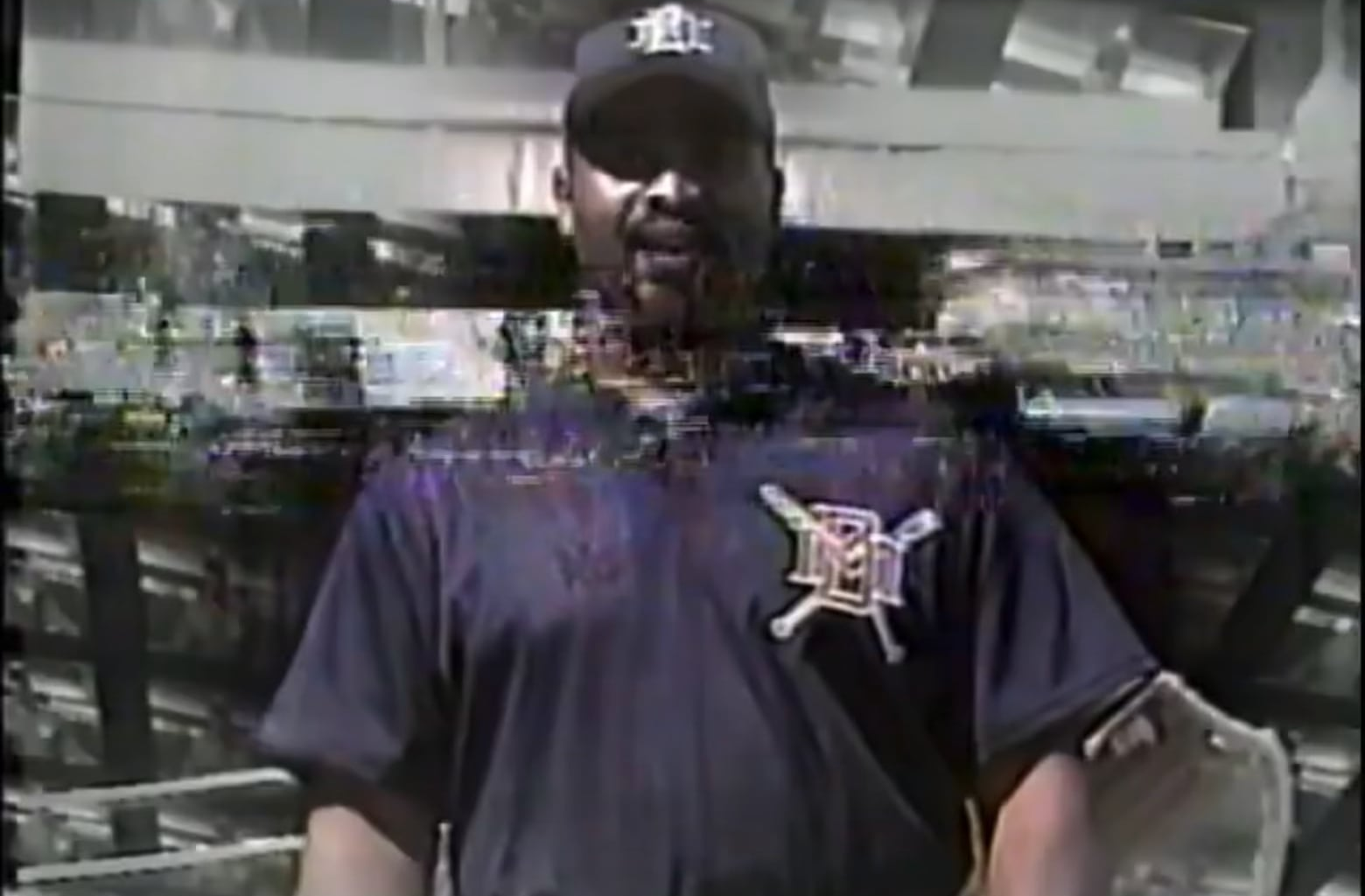 Greg Vaughn encourages fans to sign up for the Brewers’ Coca-Cola Fan Club (1995)