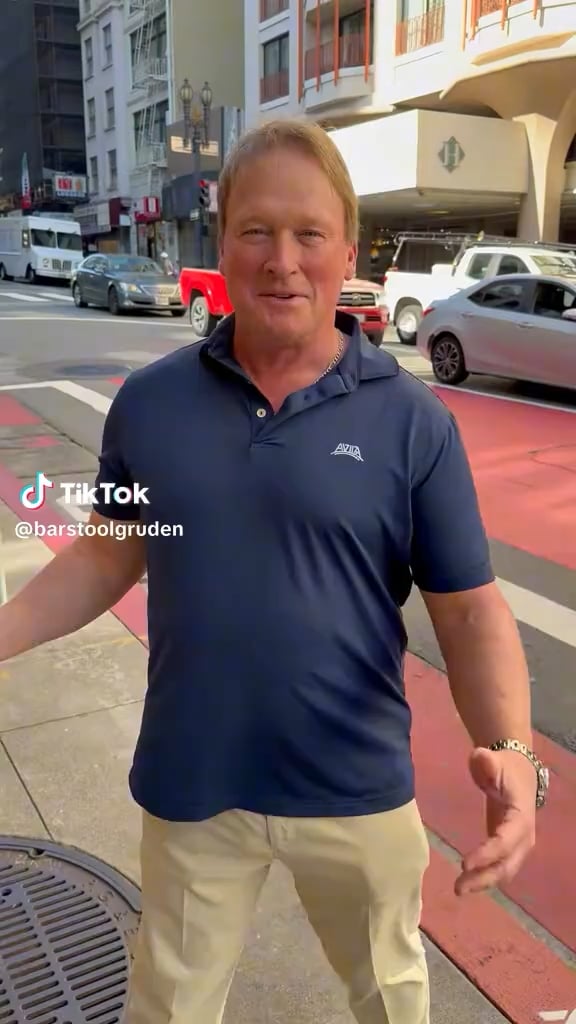 They both seemed hyped lol Rich Gannon and Jon Gruden in San Francisco