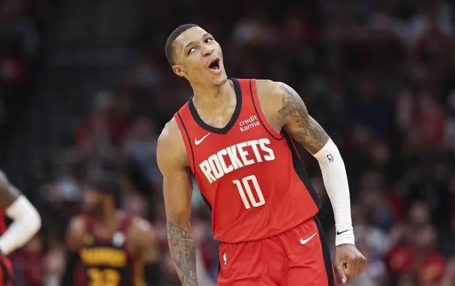 After a roller coaster January, Jabari Smith Jr. has been playing with no regard for human life. In 8 games in Feb, his avgs are 17 pts/7.3 rbs with highly efficient shooting splits of 52%/46%/85%.