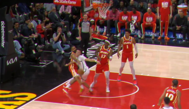 Yes, Egor called bank on this corner three! 🔥 🎯