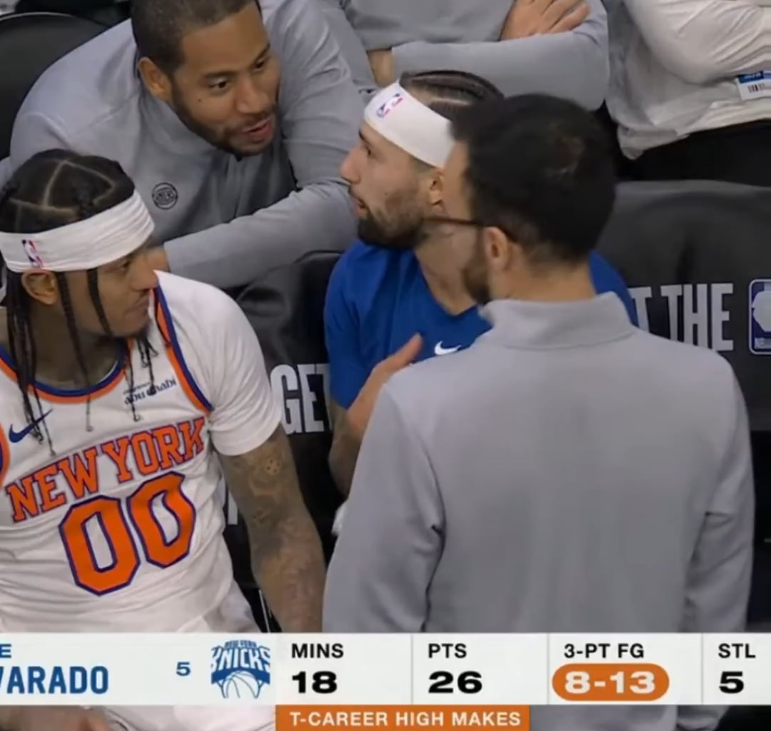 Jose Alvarado 5 steals and 8 threes in 19 minutes 🇵🇷🇵🇷🇵🇷