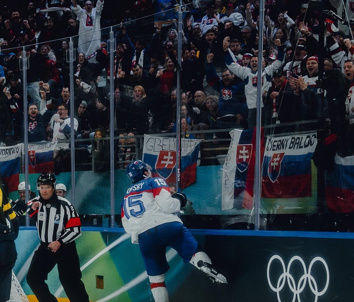 Dalibor Dvorsky’s late goal against Sweden helped clinch first place in group B for the Slovaks. Dvorsky now has 4 points (2g-2a) in 2 games. What a start for the 20 year old in his first Olympic Games.