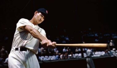 On this date in 1958, Ted Williams signed a one year deal with the Red Sox for $135,000, making him highest-paid MLB player at the time.