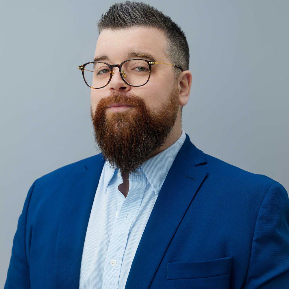 [Matheson] Cease says that he gets bored easily, so he’s always jumping into new hobbies. He mentioned cigars and vintage clothing today. Vintage tees and crewnecks are the latest fixation. “I like lowballing on eBay.”