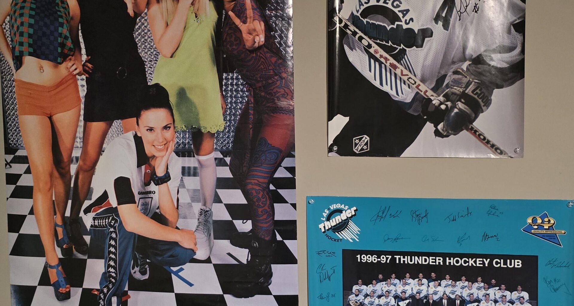 My wifes home office.