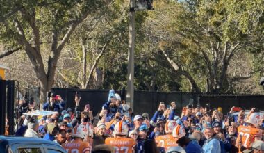 The boys arrived at RayJay ( a friend's pic )