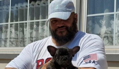 Former Washington offensive guard Tre Johnson dead at 54