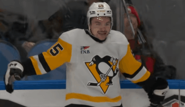 Avery Hayes after burying his first ever NHL shot. 2 goals in his NHL debut