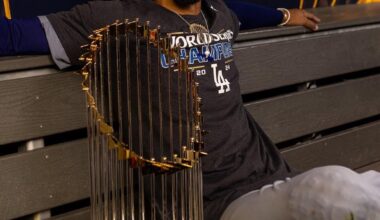 6 years ago OTD, Mookie Betts OFFICIALLY became a Dodger! Since then the Dodgers have won 3 rings and looking to add one more this season to fill all of Mookie’s fingers with rings!