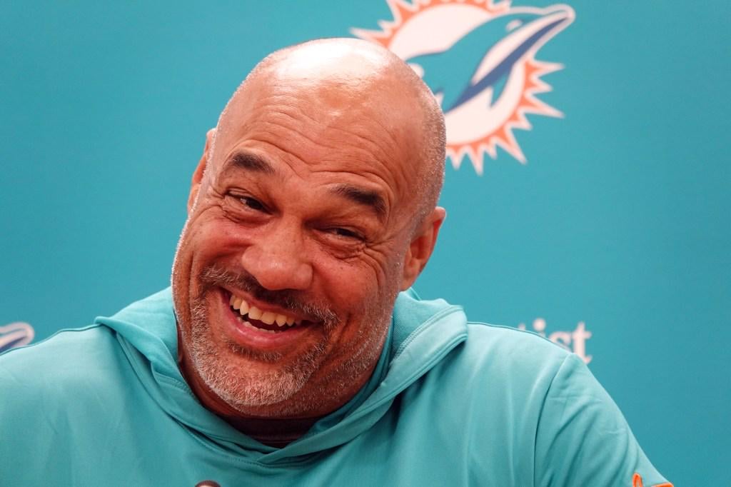 Chicago Bears hire Eric Studesville as running backs coach for his 2nd stint with the team