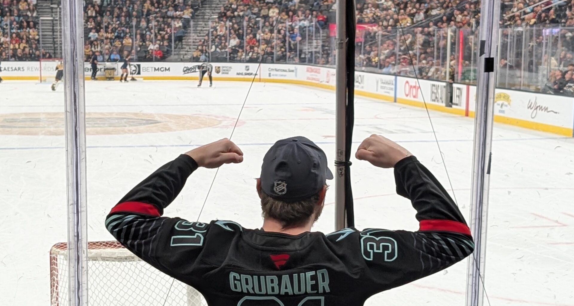 GRUUUUUUUUUUU (but tonight DACCCCCCOOORD)