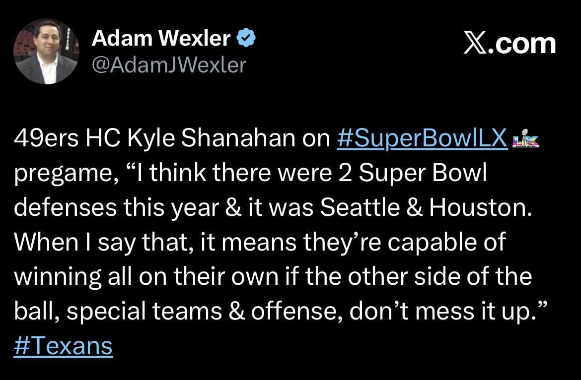 Texans offense catching strays during the pregame show 😭