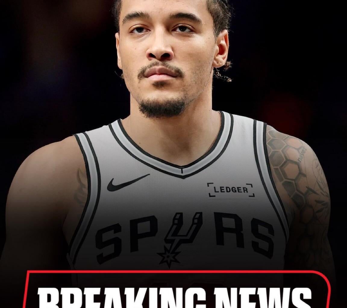 [Shams] Free agent forward Jeremy Sochan plans to sign with the New York Knicks after he clears waivers, his agent Deirunas Visockas of Gersh Sports tells ESPN. Sochan had 10 interested suitors after being released from the Spurs on Thursday and landed on the Knicks as his new team.