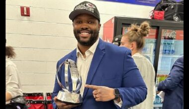 [Zenitz] The #Chiefs are hiring Terry Bradden as an assistant defensive line coach, sources tell @CBSSports.