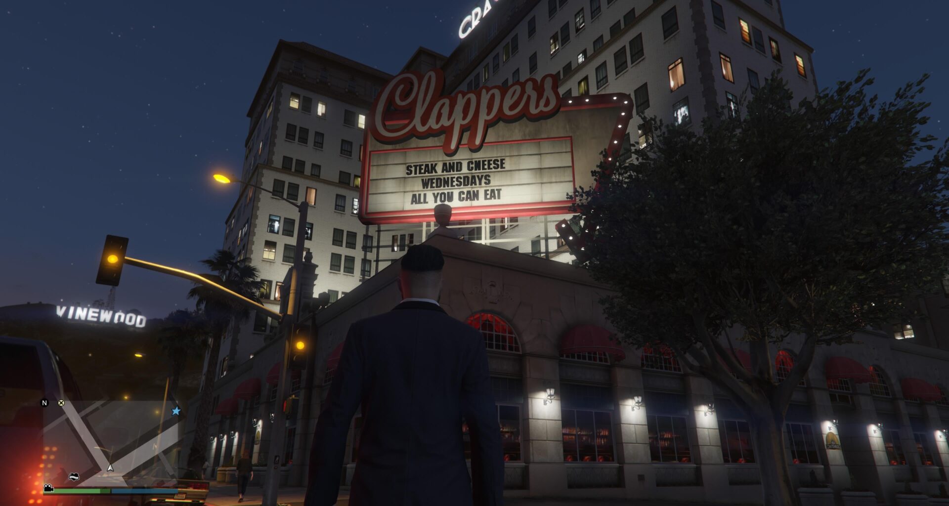 Great time visiting the Clappers in Los Santos today. Planning on going to the Rising Stars game at Intuit tomorrow. Anyone here going?