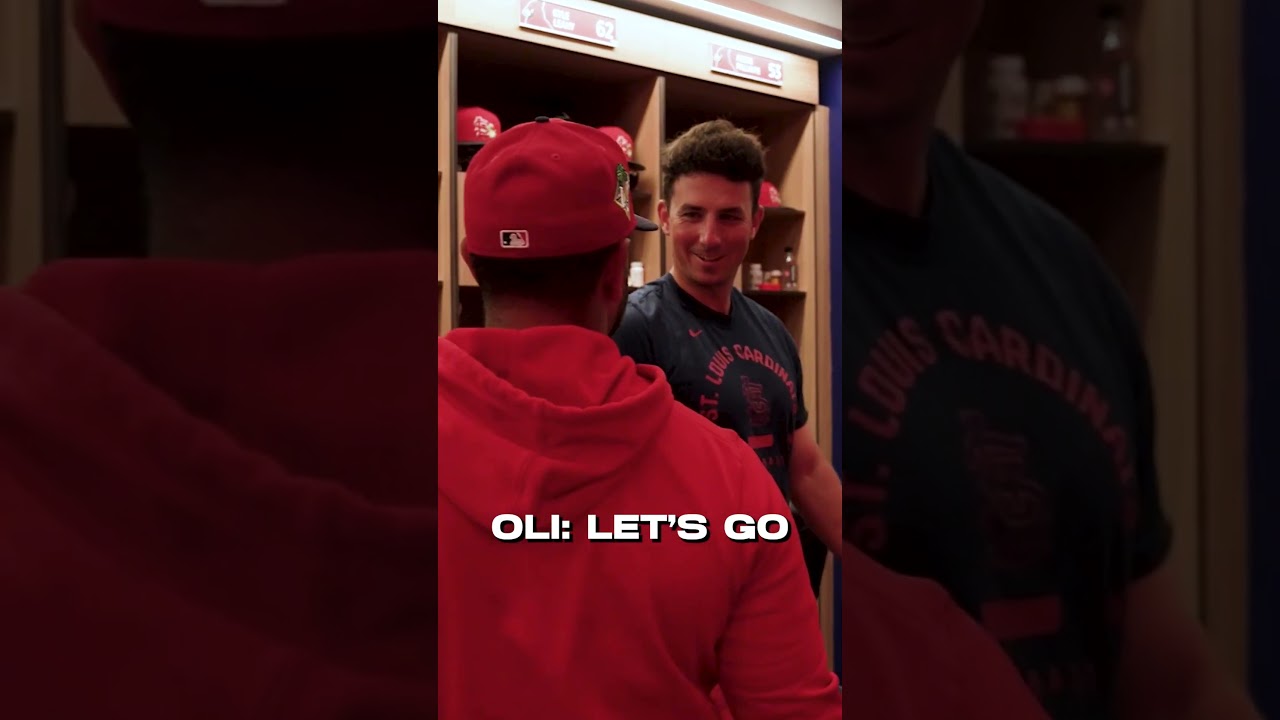 In the Clubhouse: Players Congratulate Oli