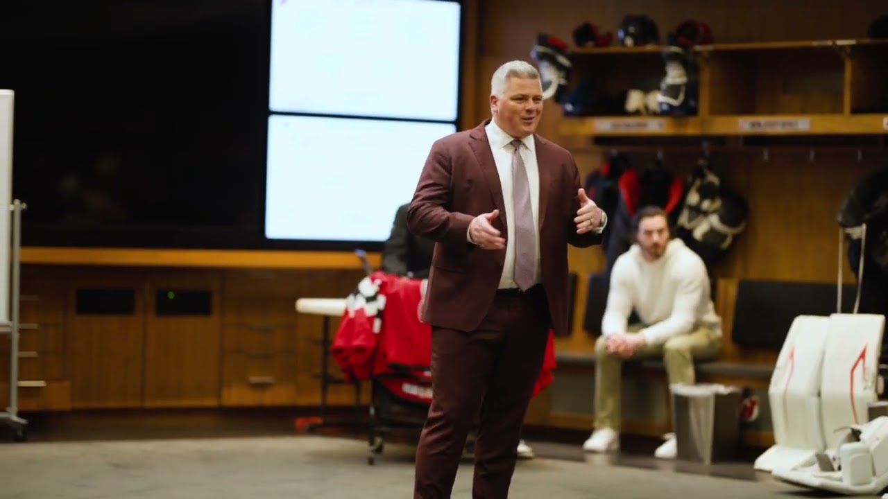 Devils coach Keefe addresses his team after 6-3 win against the Rangers