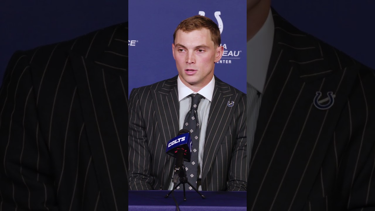 focus forward. #colts #nfl #alecpierce #media #future