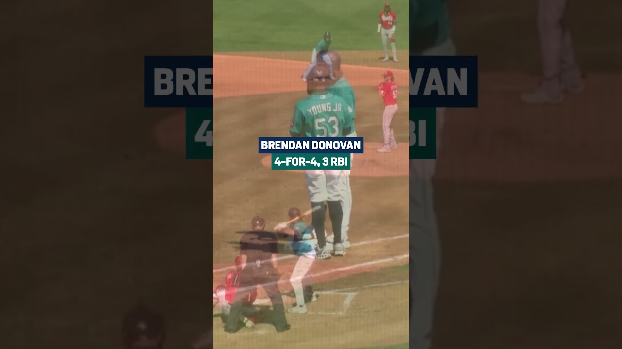 Brendan Donovan was doing his thing. #mlb #baseball #mariners