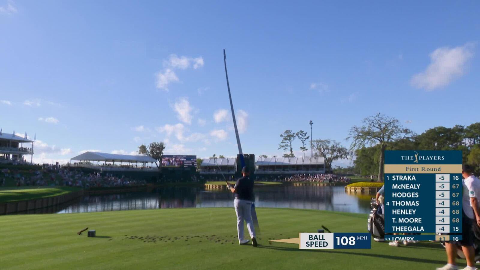 Shane Lowry hits 142-yard drive to 7 feet, sets up birdie on No. 17 at THE PLAYERS