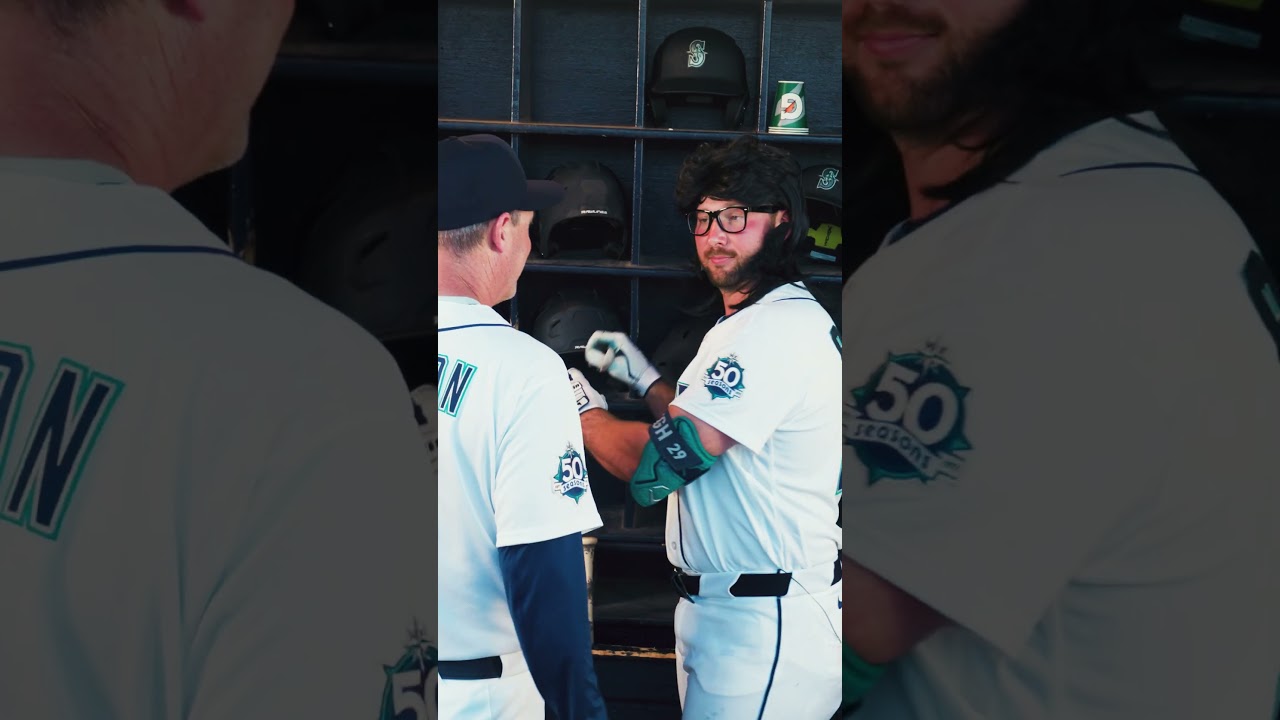 Dan couldn’t take Cal seriously 🤣