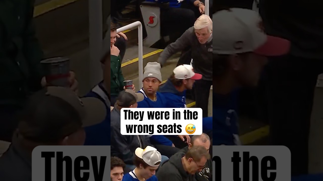 Ernie Clement & George Springer were in the wrong seats at the Toronto Maple Leafs game 🤣 #BlueJays
