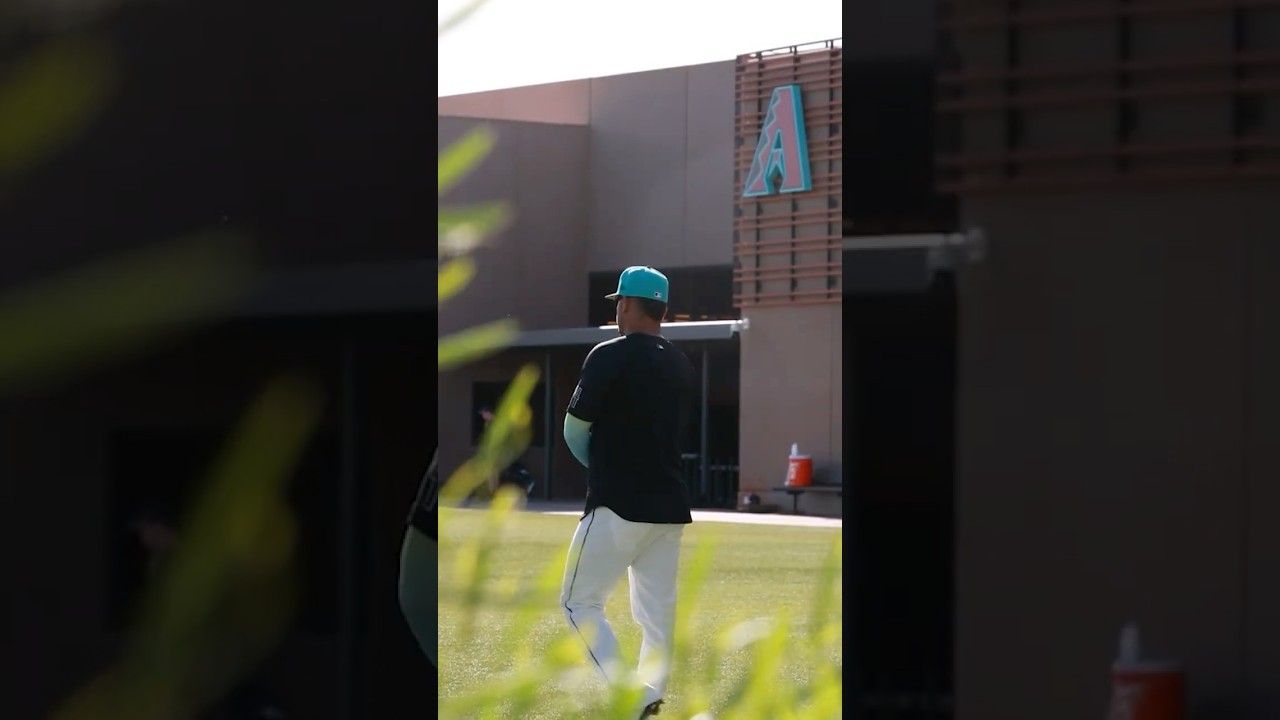 Arizona Diamondbacks Opening Day in LA, a poem