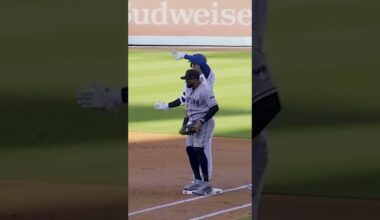 Shohei Ohtani: 4 MVPs, 0 spatial awareness 💀