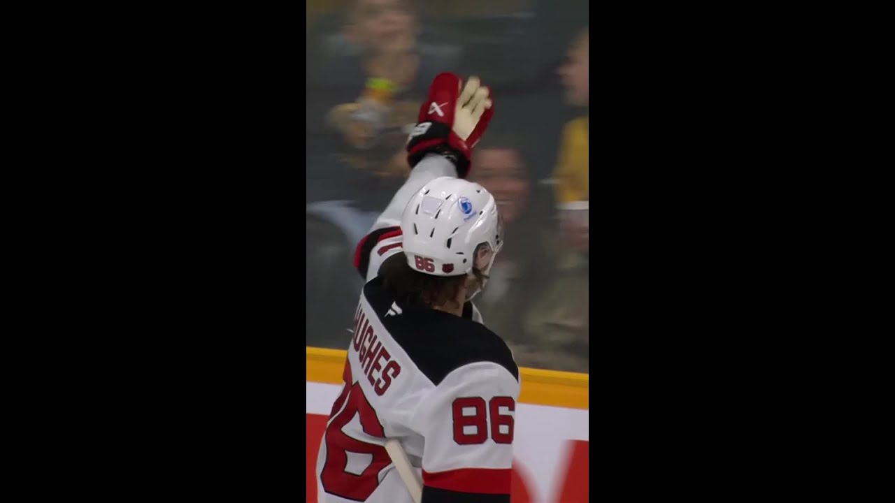 Jesper Bratt with a Short Goal vs. Nashville Predators