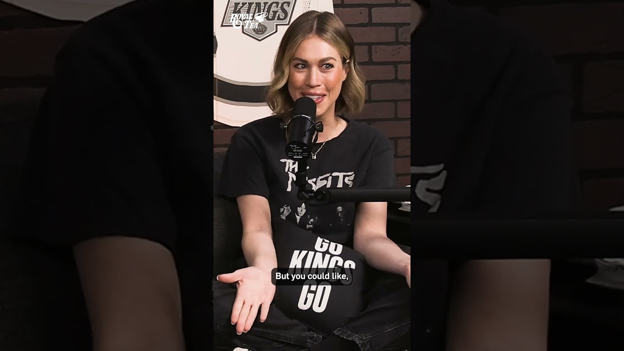 Kings game for a first date??? 🤔  #lakings #hockey #gokingsgo #nhl