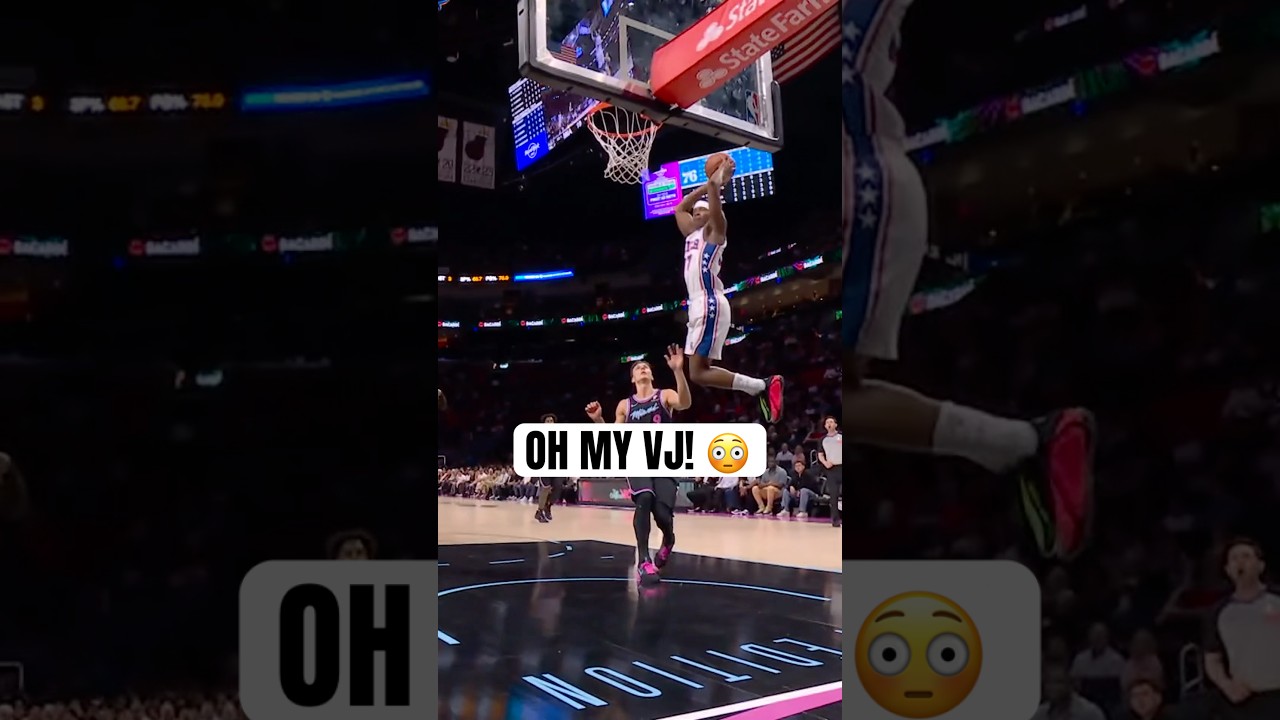 VJ’s head was at the rim for this alley-oop 😤