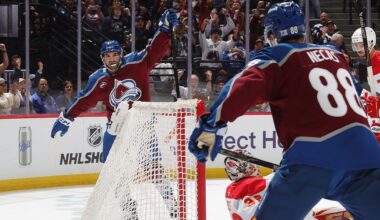 5 goals &  26 shots in 1st for Avalanche!