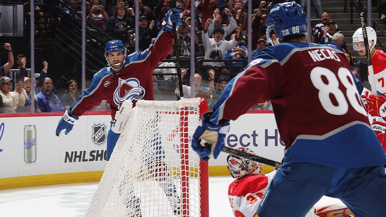 5 goals &  26 shots in 1st for Avalanche!