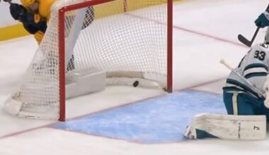 Forsberg hiding from a Josi missile