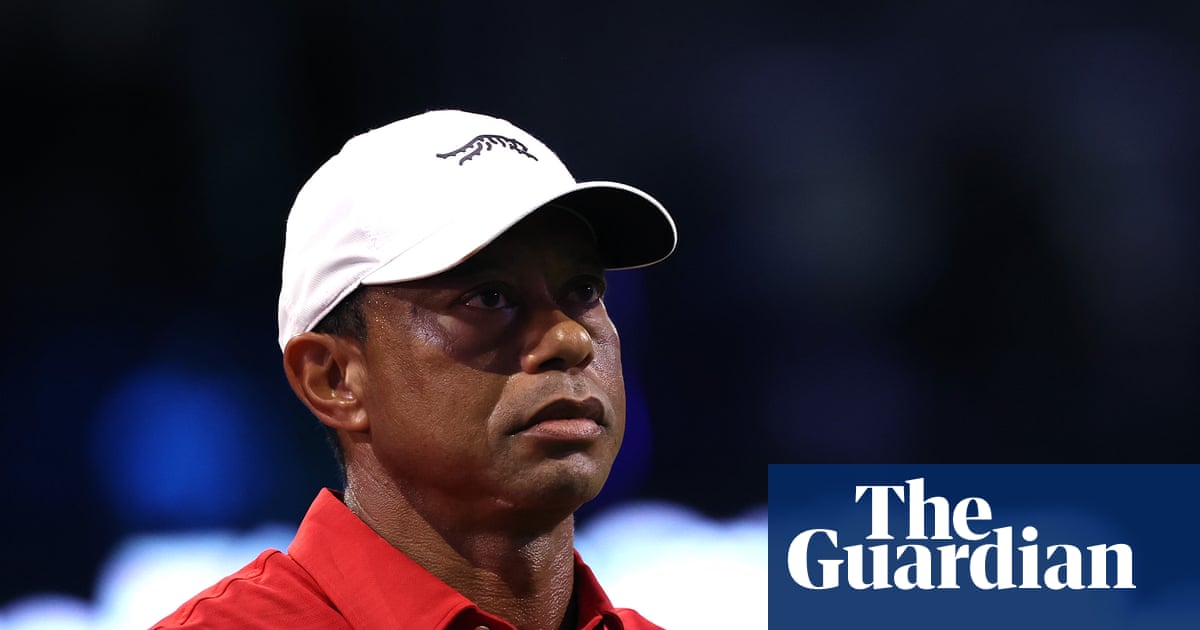 Tiger Woods arrested on suspicion of DUI after rollover crash in Florida | Tiger Woods
