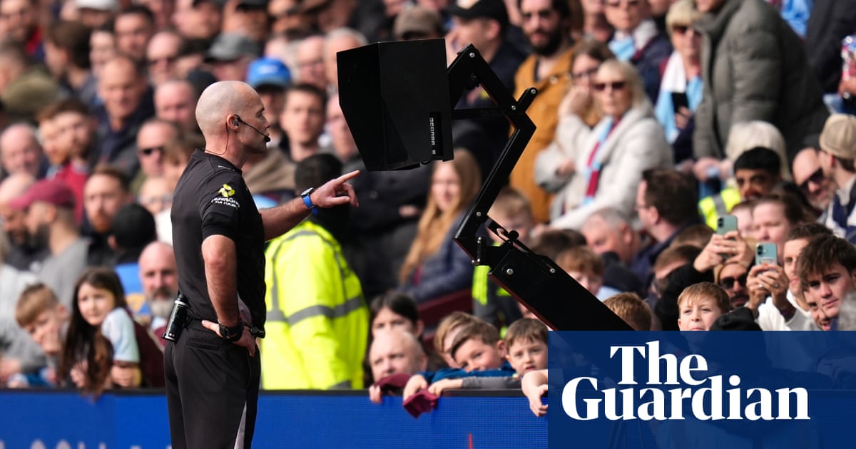New survey finds 91% of fans believe football is better off without VAR | Video assistant referees (VARs)