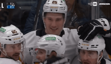 6'8 Söderblom and his kids after notching his 2nd as a Pen