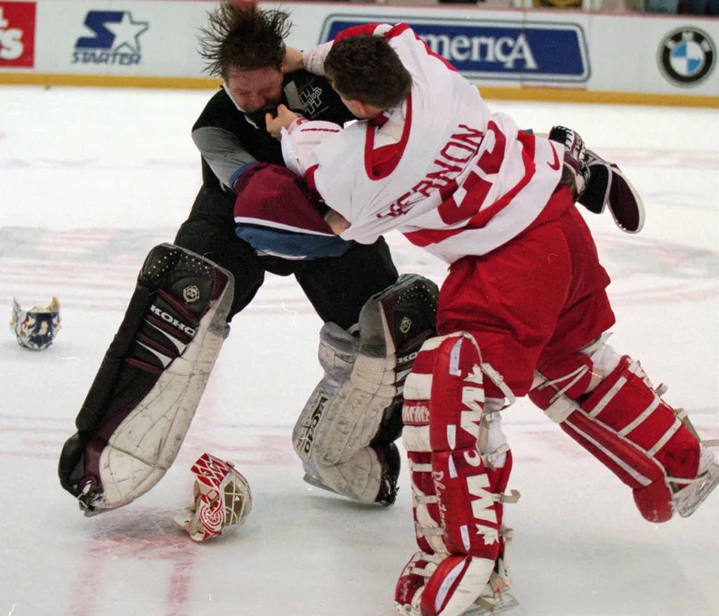 It has been 29 years since the goalie fight between Patrick Roy and Mike Vernon.