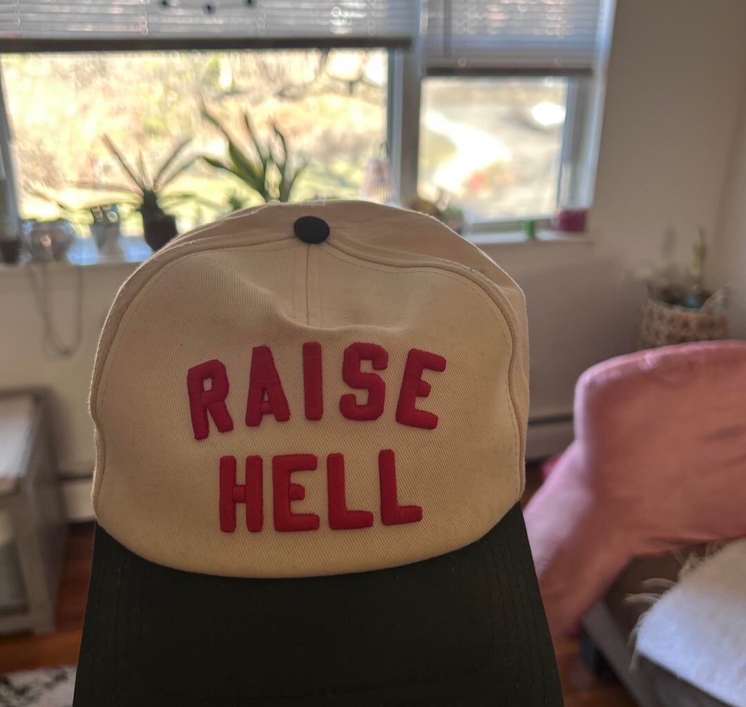 Shot in the dark here: anyone know anything about this hat?