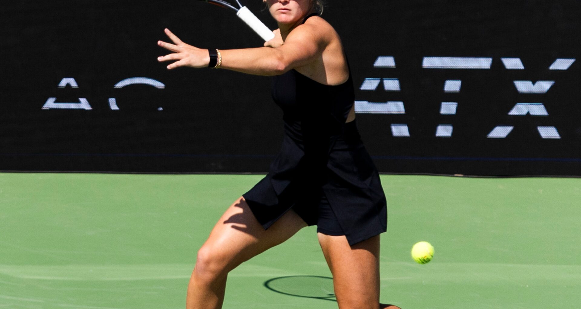 Stearns seals first final since 2024 with another three-set Austin win - WTA Tennis