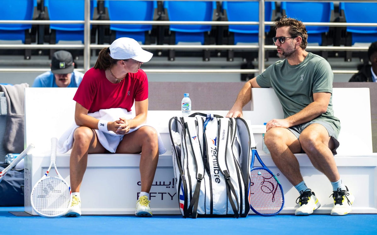 Iga Świątek splits with Wim Fissette after 18 months, 1 Wimbledon title and up-and-down changes