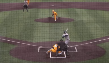 [Highlight] Benches Clear Between CMU and Toledo After a Hard Tag is Applied to Toledo’s Luke Walton