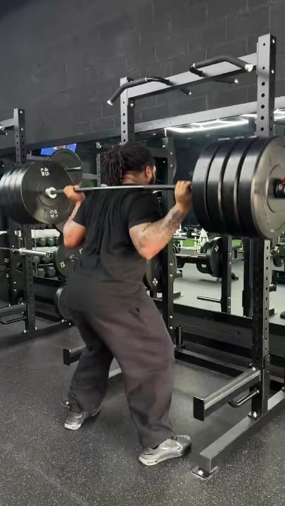 JC making it look Easy