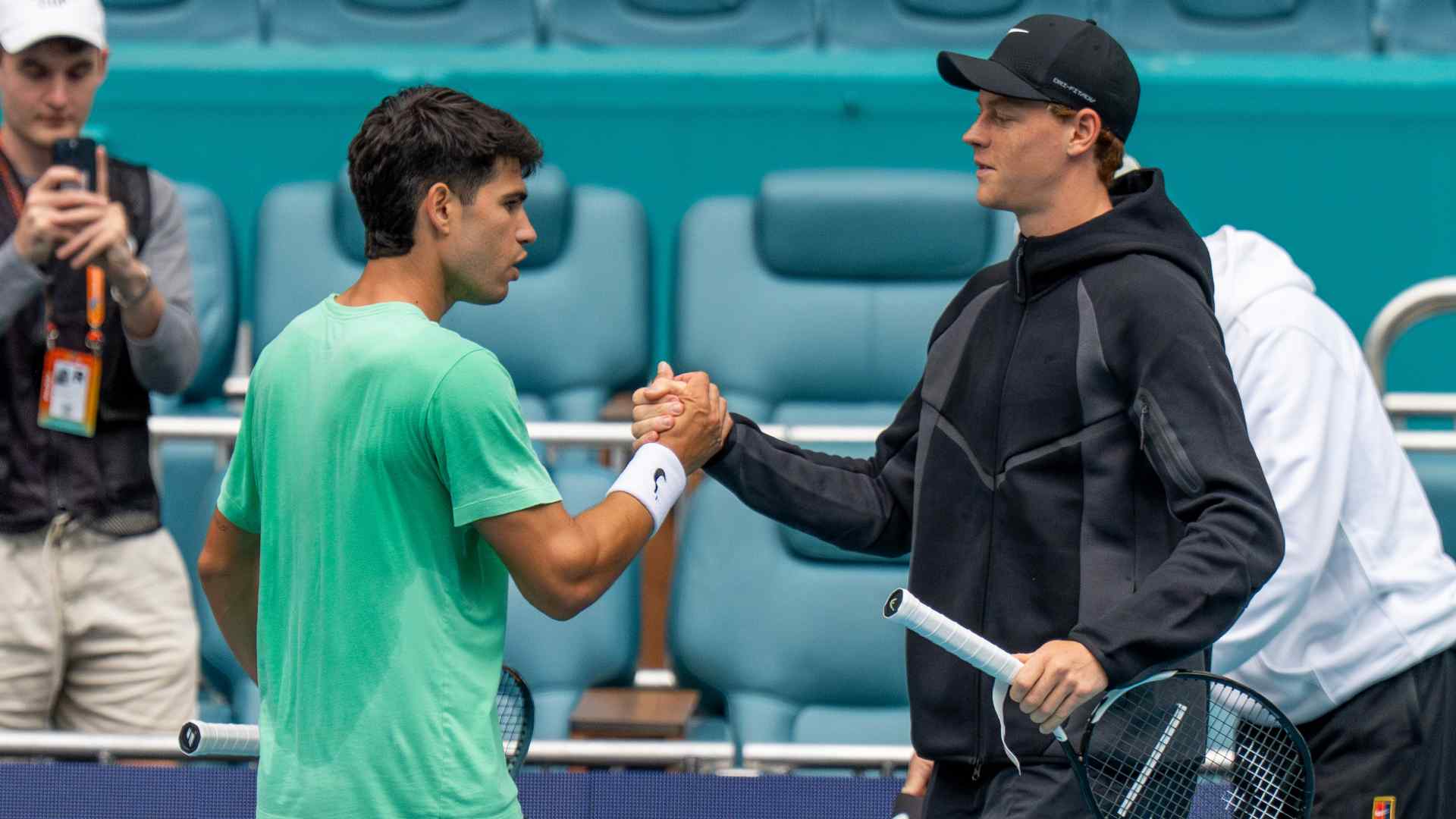 Carlos Alcaraz and Jannik Sinner are the top two seeds, respectively, at the Miami Open presented by Itau. 