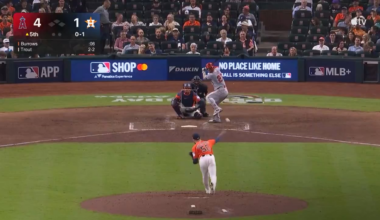 Mike Trout goes yard for the second straight day!