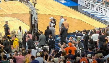 All that money that was spent on that Scoreboard & it wasn't available during the Elite 8 game, not a good look for Toyota Center on a National Stage; anyway Congrats on Illinois reaching the Final Four