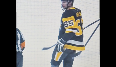 (Audio) PENS vs DAL - Erik Karlsson yelling at ref