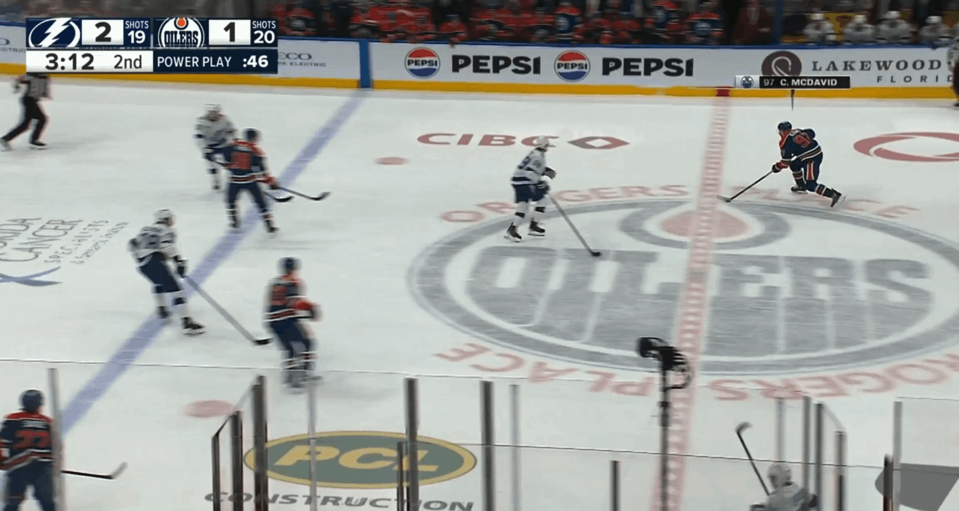 McDavid gets knocked down on the ice, and Kucherov scores a shorty on a breakaway to take over the NHL scoring lead and give the Bolts a 3-1 lead.