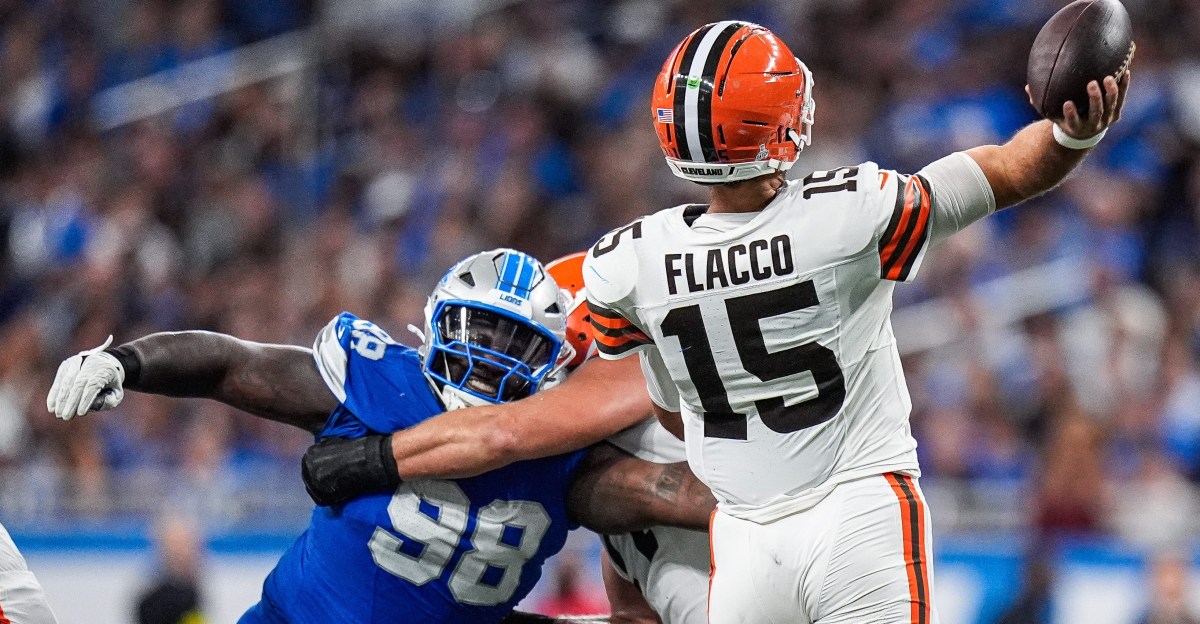 Key remaining NFL free agents for the Bengals to sign